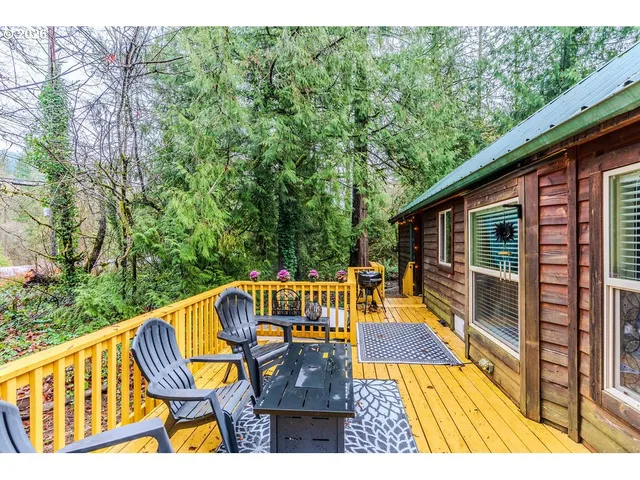 a view of outdoor space yard and patio