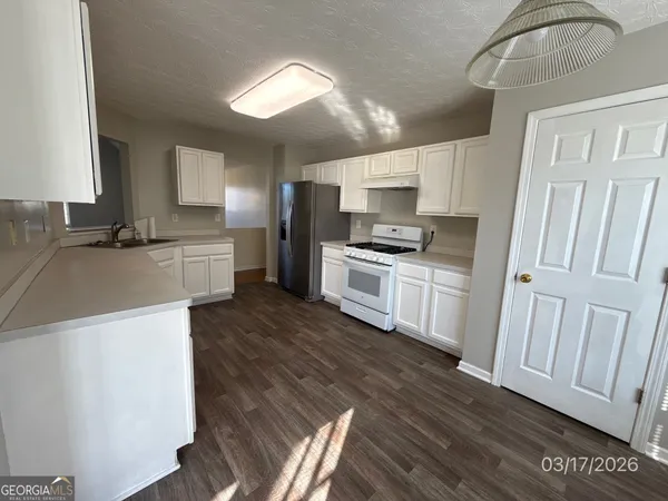 $2,195 | 2021 Gates Court, McDonough, GA 30253