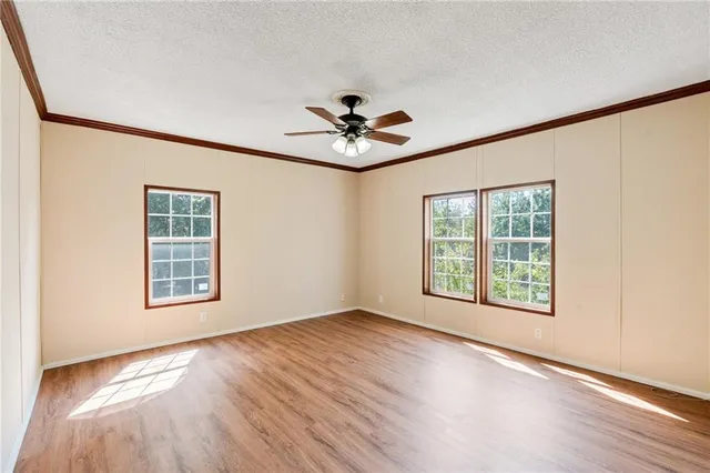 $259,000 | 3381 Northeast Gospel Lane, Hamilton, MO 64644