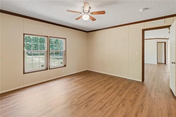 $250,000 | 3381 Northeast Gospel Lane, Hamilton, MO 64644