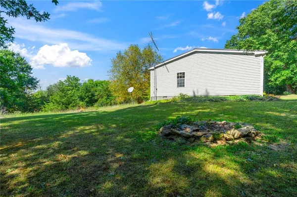 $250,000 | 3381 Northeast Gospel Lane, Hamilton, MO 64644