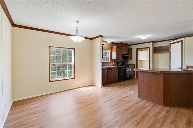 $259,000 | 3381 Northeast Gospel Lane, Hamilton, MO 64644