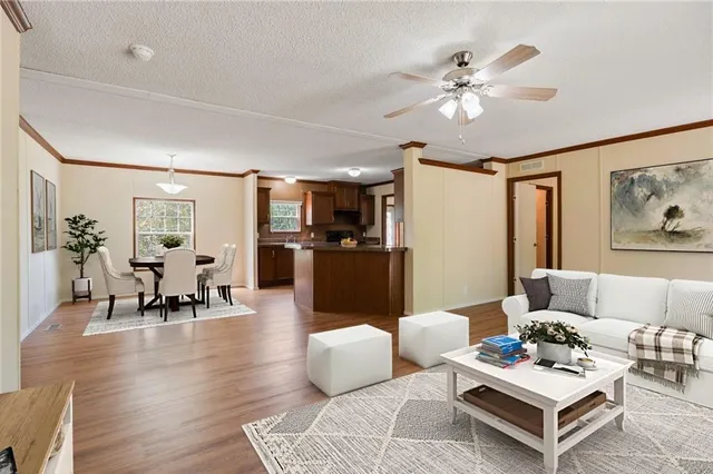 $259,000 | 3381 Northeast Gospel Lane, Hamilton, MO 64644