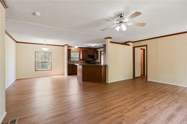 $259,000 | 3381 Northeast Gospel Lane, Hamilton, MO 64644