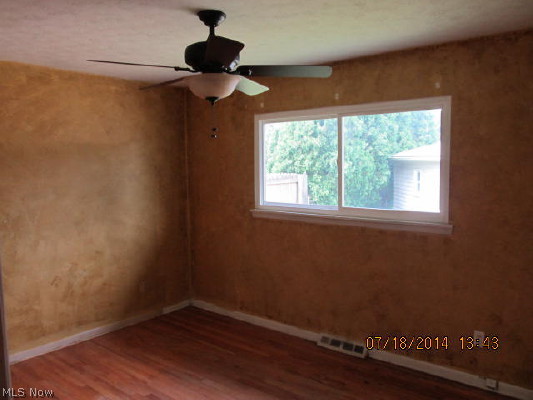 360 Skyview Road Old Brooklyn, OH 44109 - Photo 9 of 10