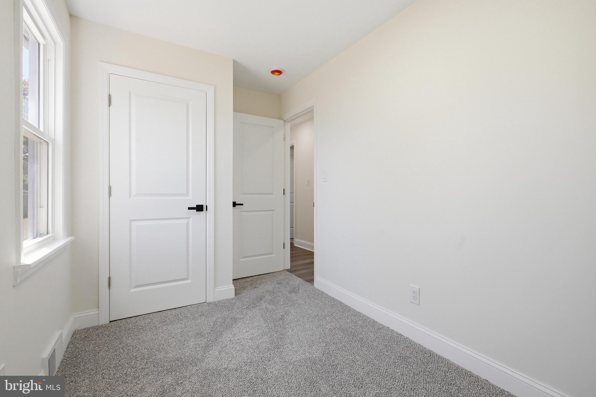 7 Sicklerville Road Sicklerville, NJ 08081 - Photo 11 of 27 Gallery Image 11