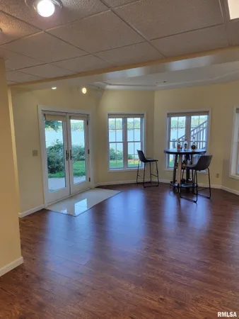 $699,900 | 2419 Eastwood Drive, Taylorville, IL 62568