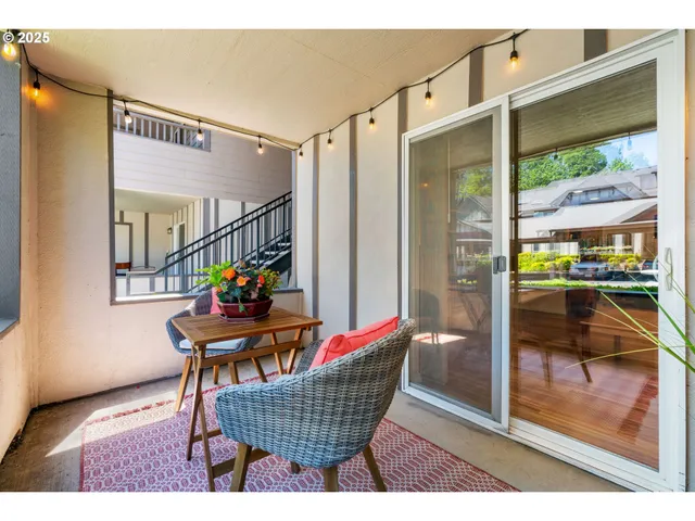 $215,000 | 14019 Northeast 20th Avenue, Vancouver, WA 98686