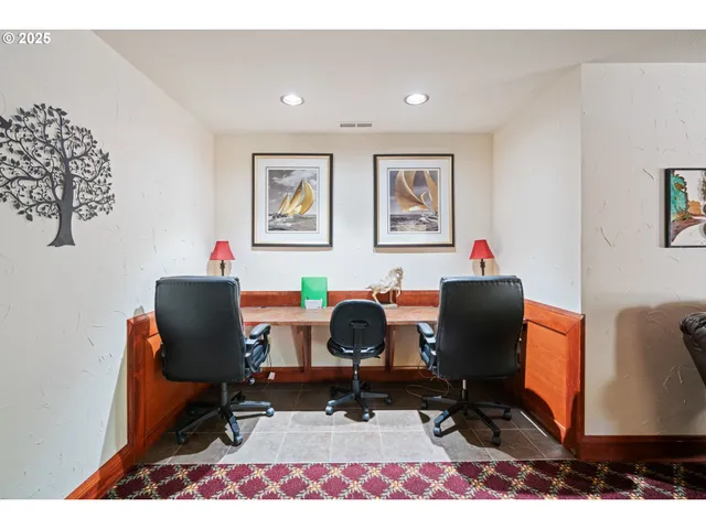 $215,000 | 14019 Northeast 20th Avenue, Vancouver, WA 98686