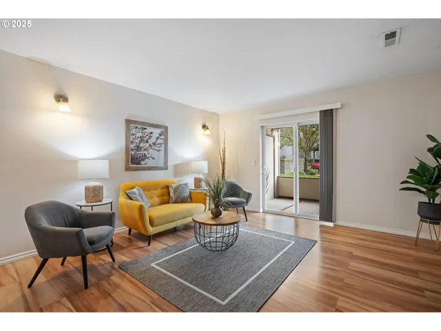 $215,000 | 14019 Northeast 20th Avenue, Vancouver, WA 98686