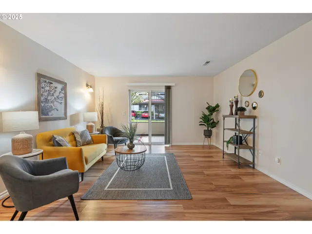 $215,000 | 14019 Northeast 20th Avenue, Vancouver, WA 98686