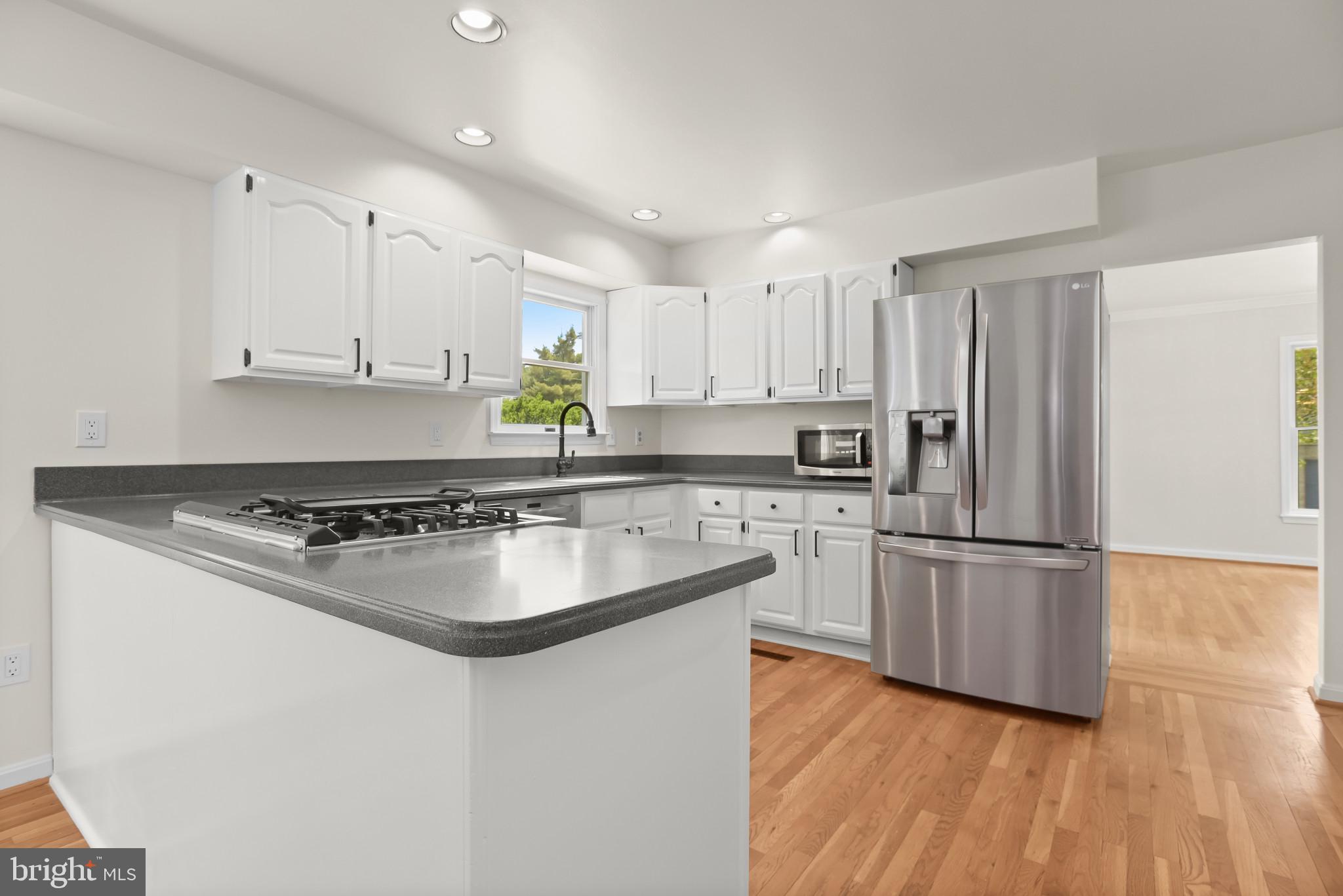 12261 Etchison Road Ellicott City, MD 21042 - Photo 6 of 69 Kitchen