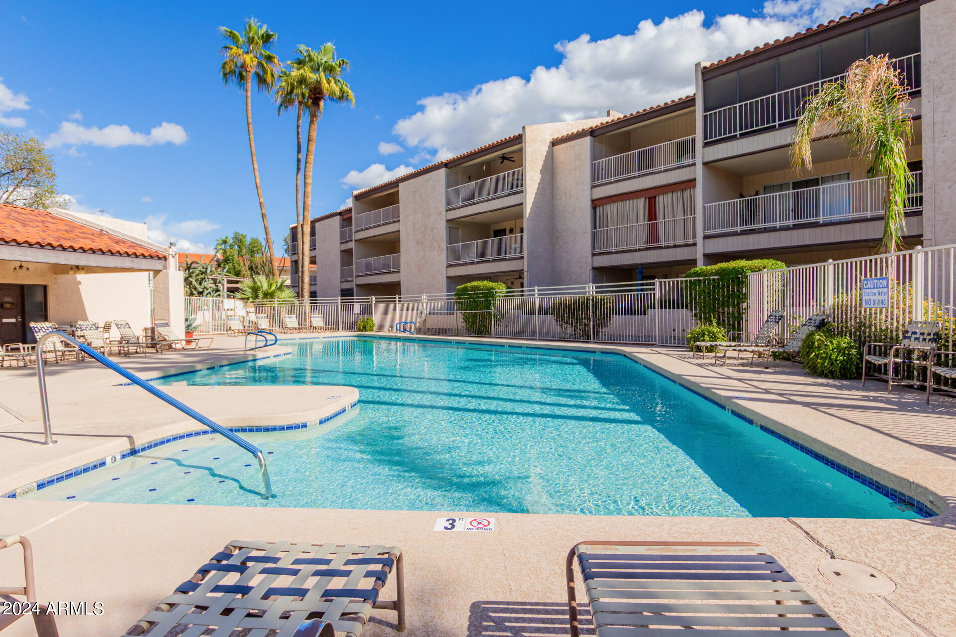 11040 North 28th Drive, Unit 124 Phoenix, AZ 85029 - Photo 37 of 43 42-28th