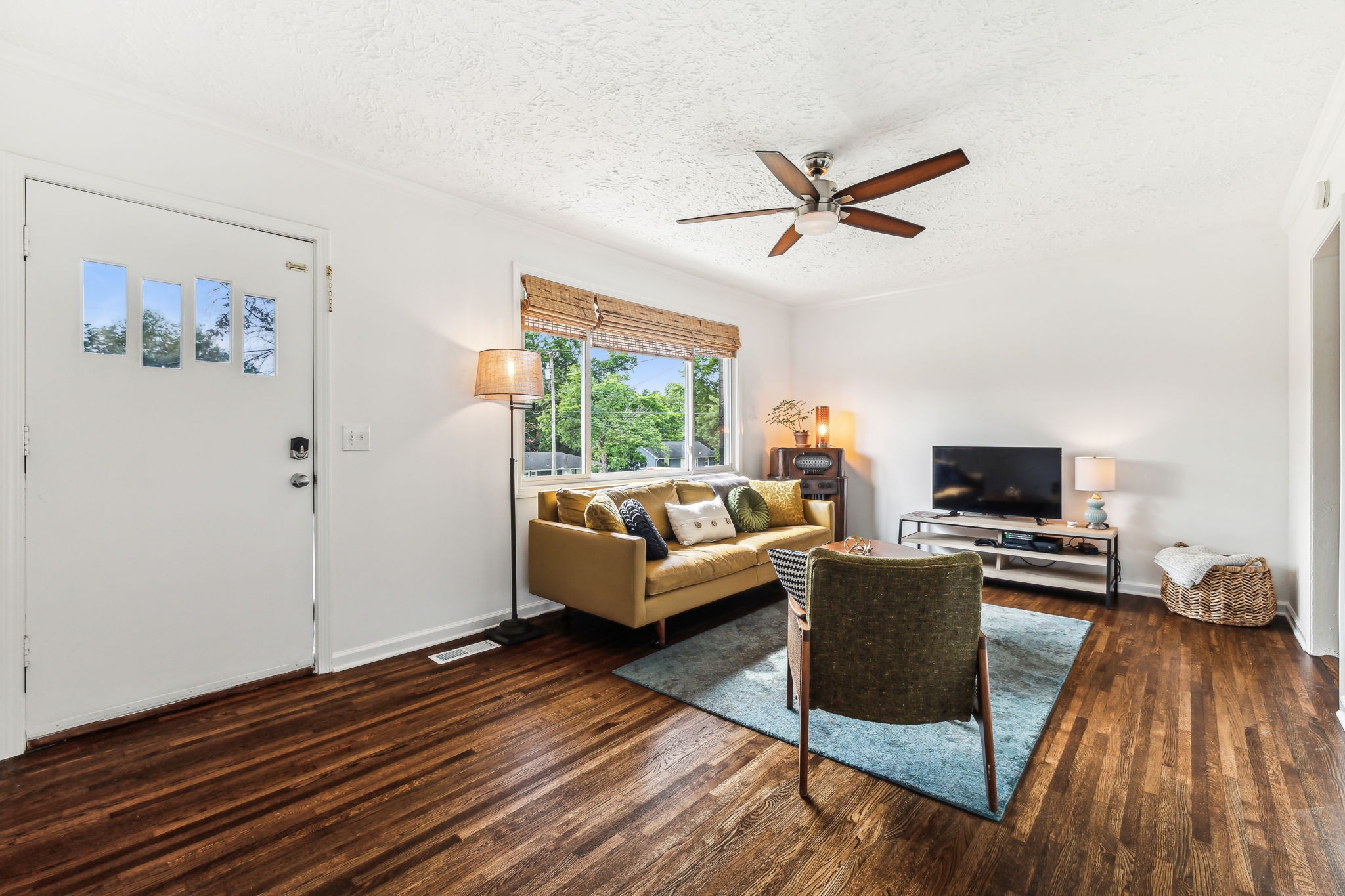 916 Mitchell Road Nashville, TN 37206 - Photo 7 of 46 Gallery Image 7