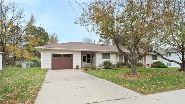 $309,900 | 1007 1st Street South, Cold Spring, MN 56320