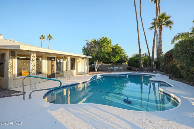 $1,900 | 10832 West Saratoga Circle, Sun City, AZ 85351