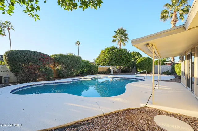 $1,900 | 10832 West Saratoga Circle, Sun City, AZ 85351