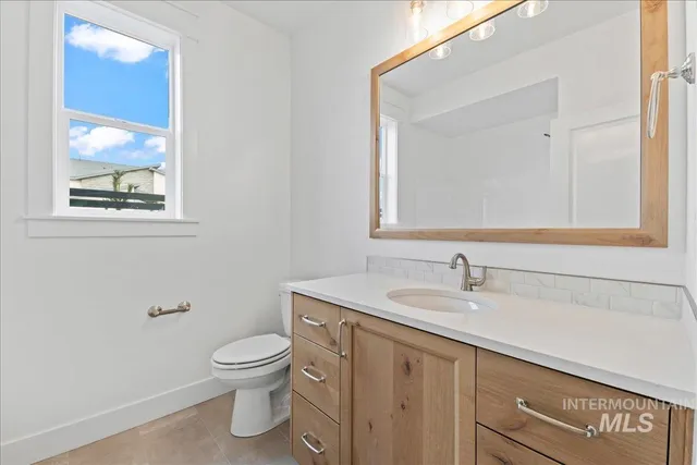 $654,900 | 6753 North Magic Mallard Avenue, Unit LARKSPUR, Meridian, ID 83646