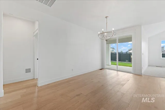 $654,900 | 6753 North Magic Mallard Avenue, Unit LARKSPUR, Meridian, ID 83646