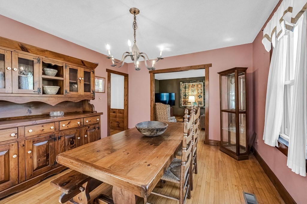 227 Burleigh Road Wilbraham, MA 01095 - Photo 11 of 41 Gallery Image 11