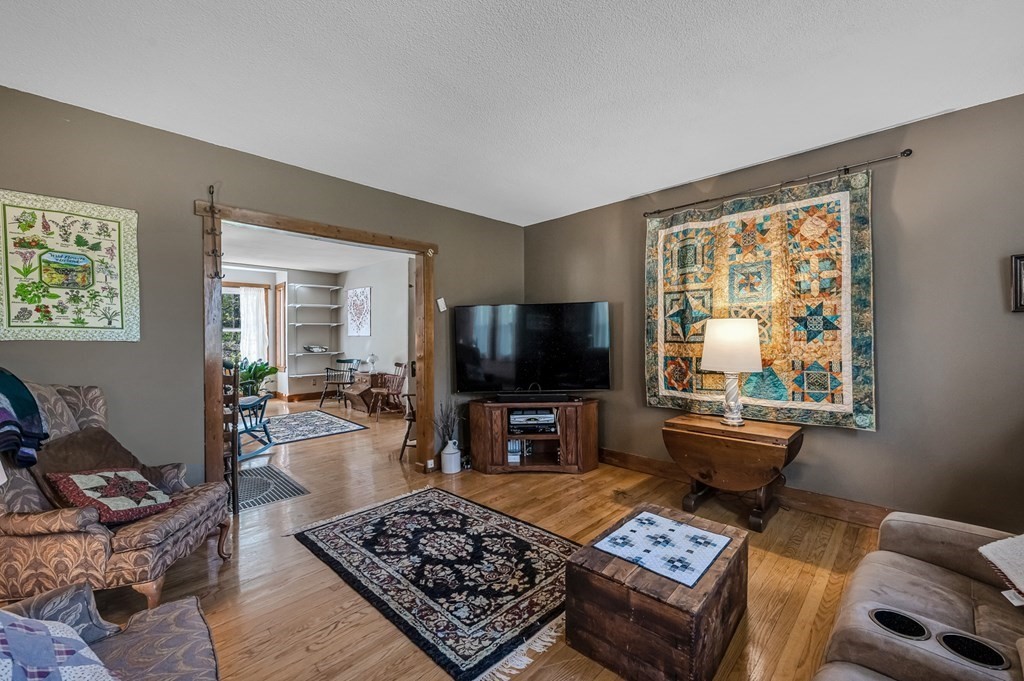 227 Burleigh Road Wilbraham, MA 01095 - Photo 12 of 41 Gallery Image 12