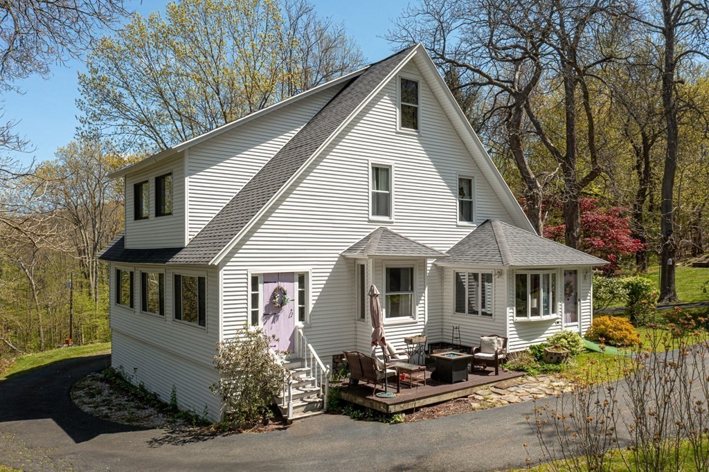 227 Burleigh Road Wilbraham, MA 01095 - Photo 2 of 41 Gallery Image 2