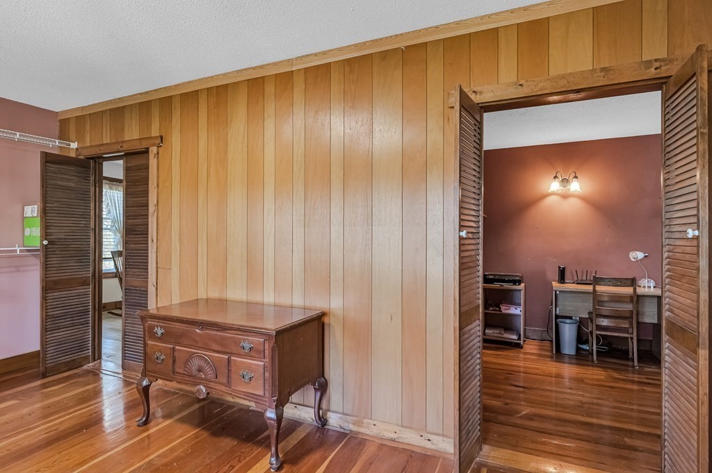 227 Burleigh Road Wilbraham, MA 01095 - Photo 31 of 41 Gallery Image 31