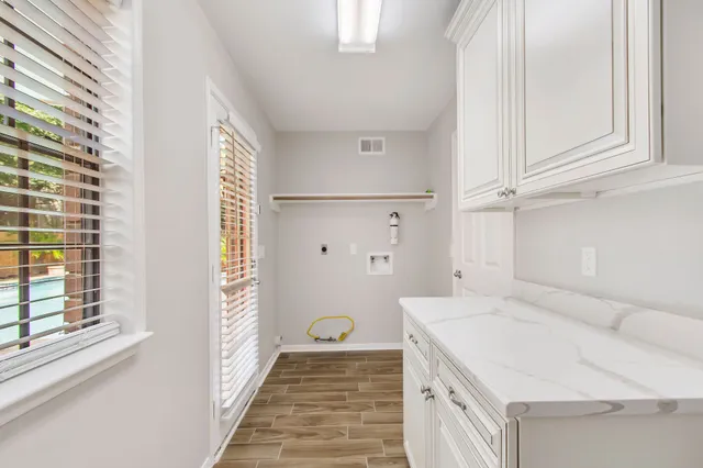 $398,000 | 8410 Cedar Trace Drive, Spring, TX 77379