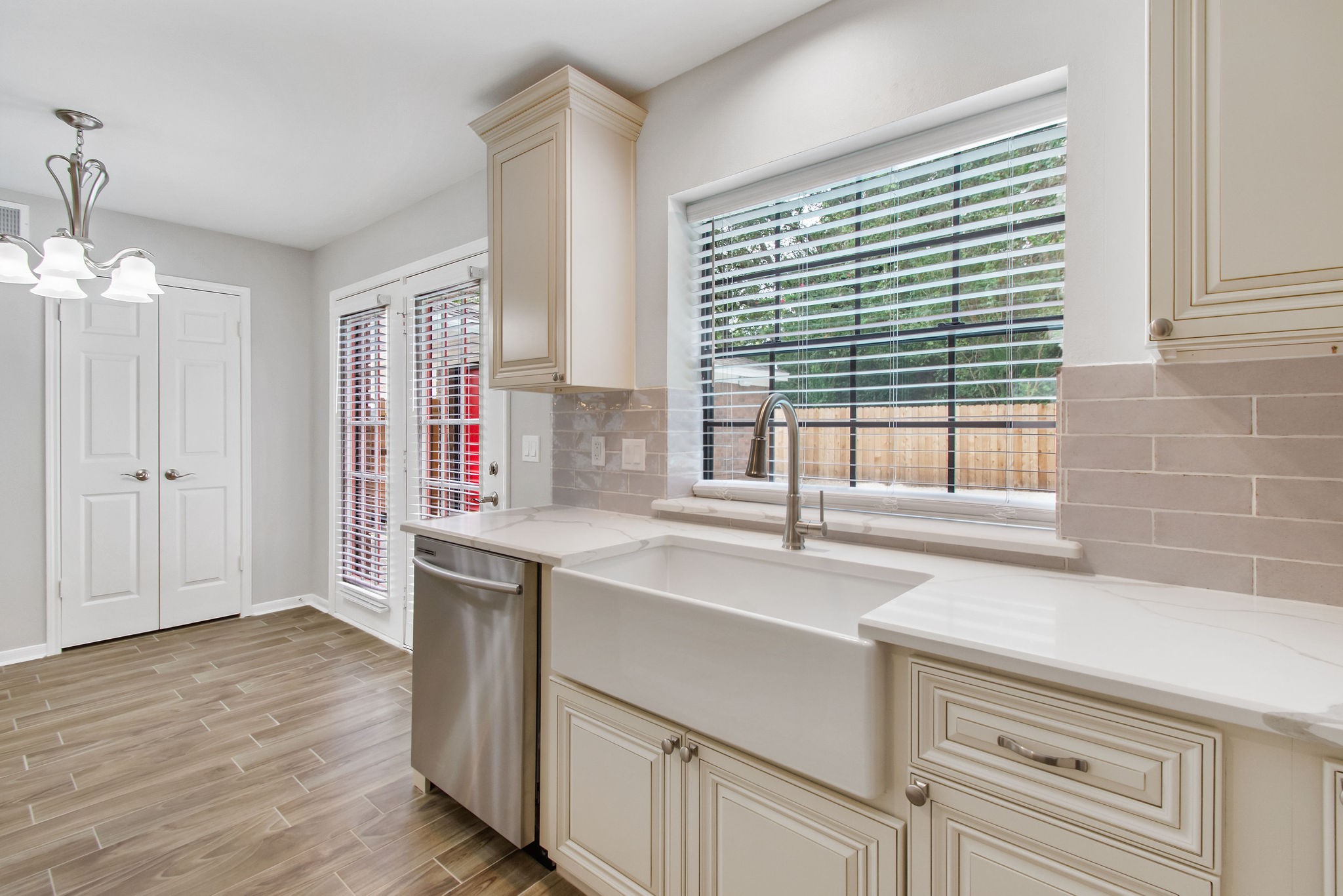 8410 Cedar Trace Drive Spring, TX 77379 - Photo 6 of 47