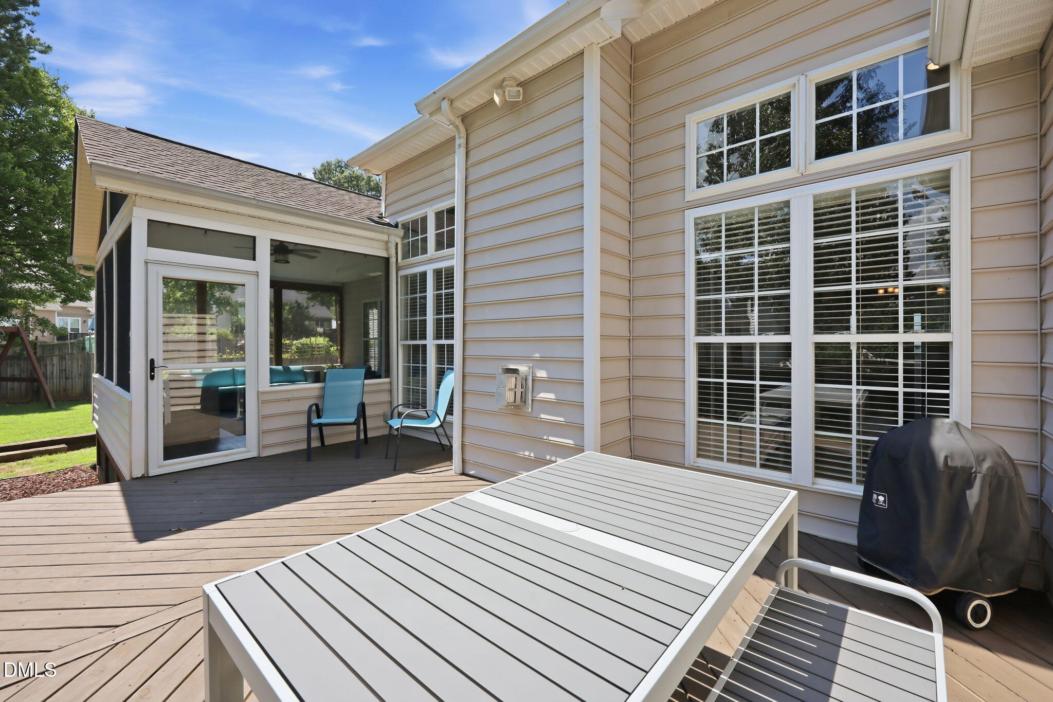 8900 Eaglebrook Court Raleigh, NC 27617 - Photo 30 of 40 Deck
