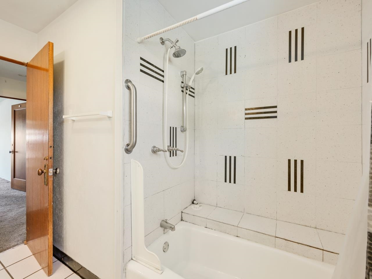 2815 Patterson Road Grand Junction, CO 81501 - Photo 13 of 42 Gallery Image 13