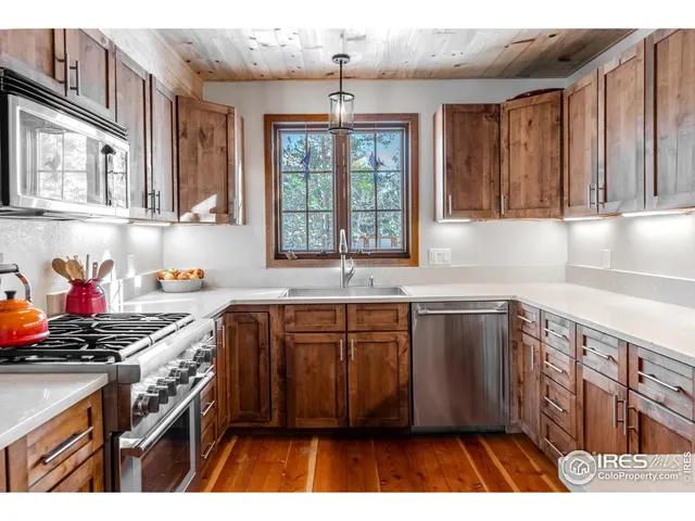 $875,000 | 5 Rudi Lane West, Golden, CO 80403