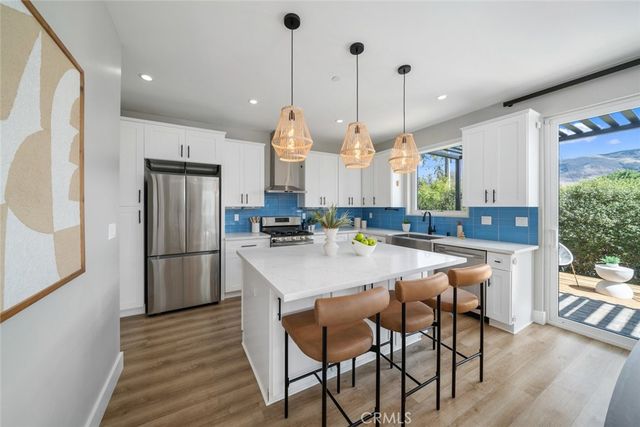 $940,000 | 3059 Rockview Place, San Luis Obispo, CA 93401