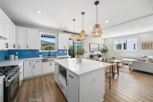 $940,000 | 3059 Rockview Place, San Luis Obispo, CA 93401