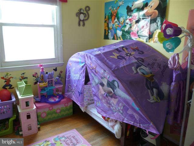 228 Homevale Road Reisterstown, MD 21136 - Photo 12 of 16 Bedroom 3