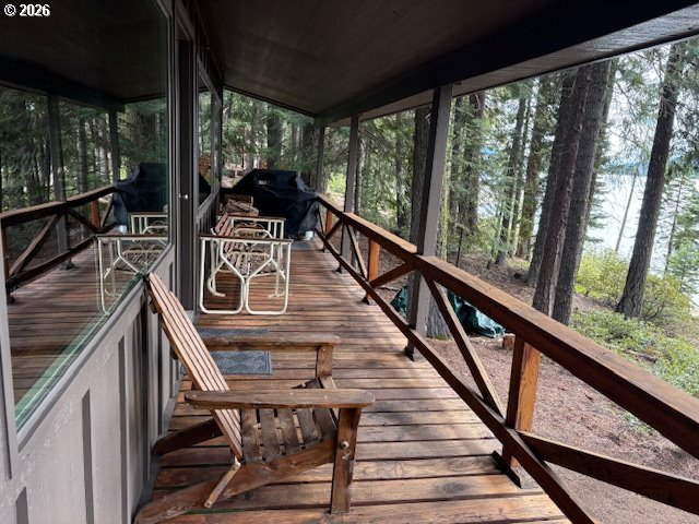 24176 Crescent Lake Road Crescent Lake, OR 97733 - Photo 11 of 36