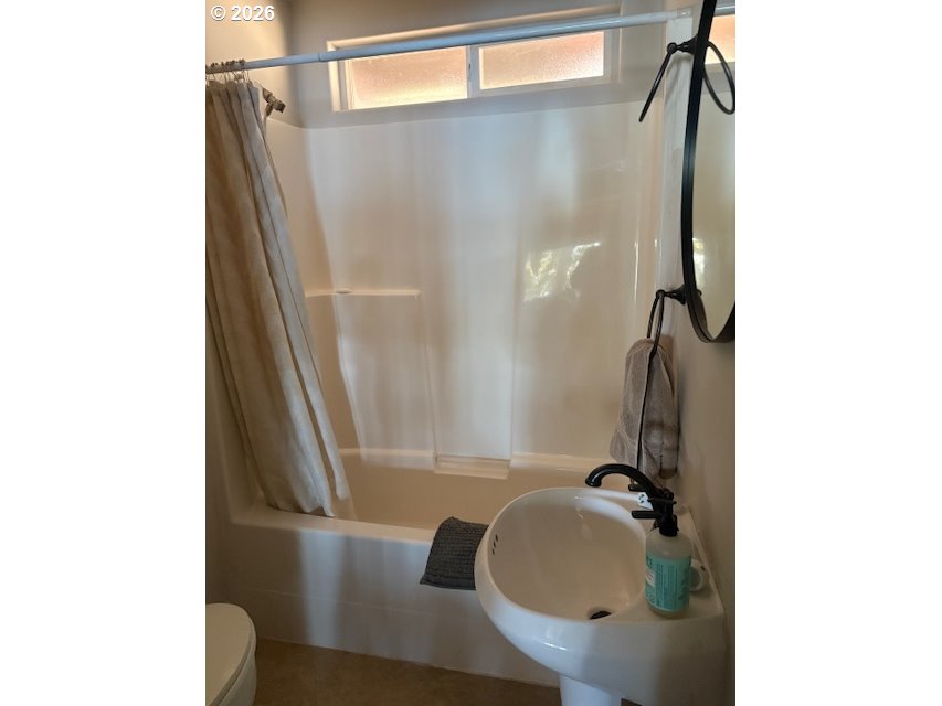 24176 Crescent Lake Road Crescent Lake, OR 97733 - Photo 15 of 36