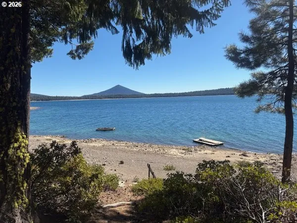 $825,000 | 24176 Crescent Lake Road, Crescent Lake, OR 97733