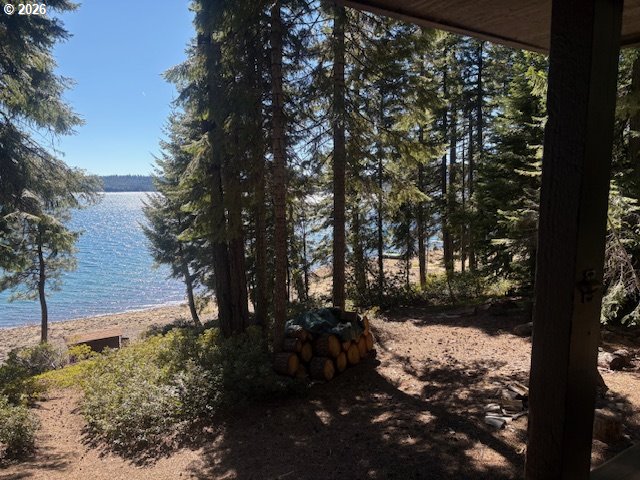 24176 Crescent Lake Road Crescent Lake, OR 97733 - Photo 32 of 36