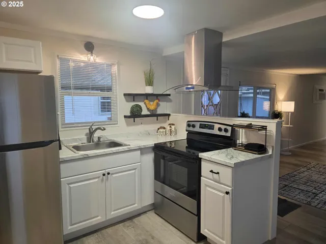 $120,000 | 2902 East 2nd Street, Unit 43, Newberg, OR 97132