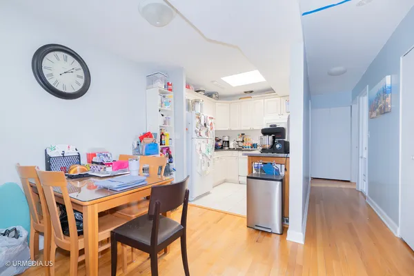 $3,995 | 2201 North Cleveland Avenue, Unit 501, Chicago, IL 60614