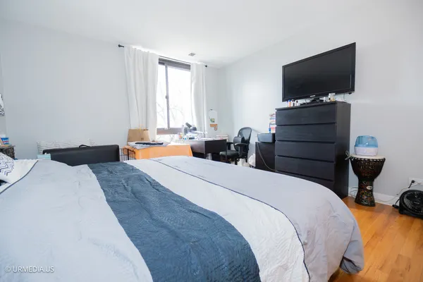 $3,995 | 2201 North Cleveland Avenue, Unit 501, Chicago, IL 60614