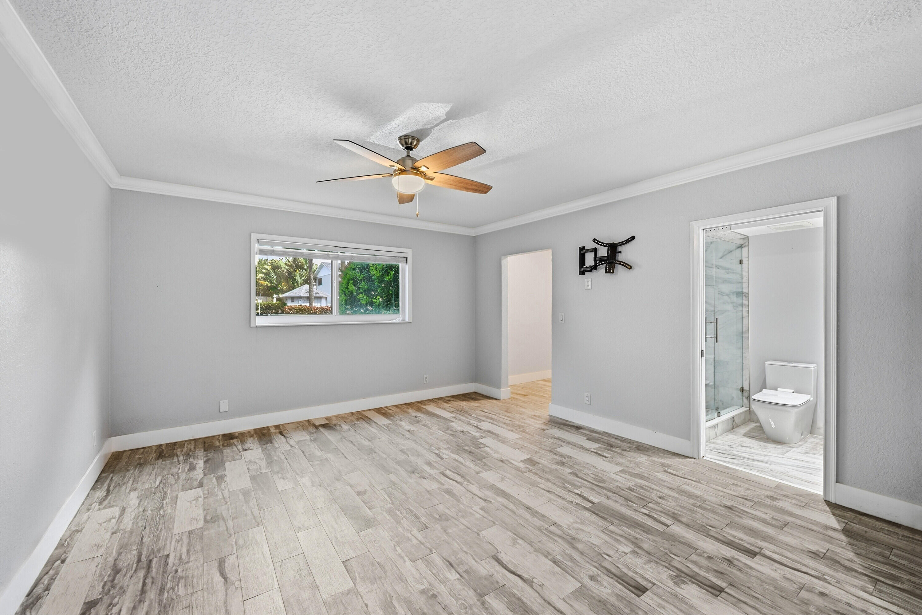 2110 Northeast 42nd Street, Unit 2B Lighthouse Point, FL 33064 - Photo 16 of 31 Bedroom