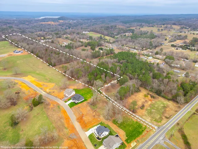 $459,000 | 9505 Highway 58, Ooltewah, TN 37363