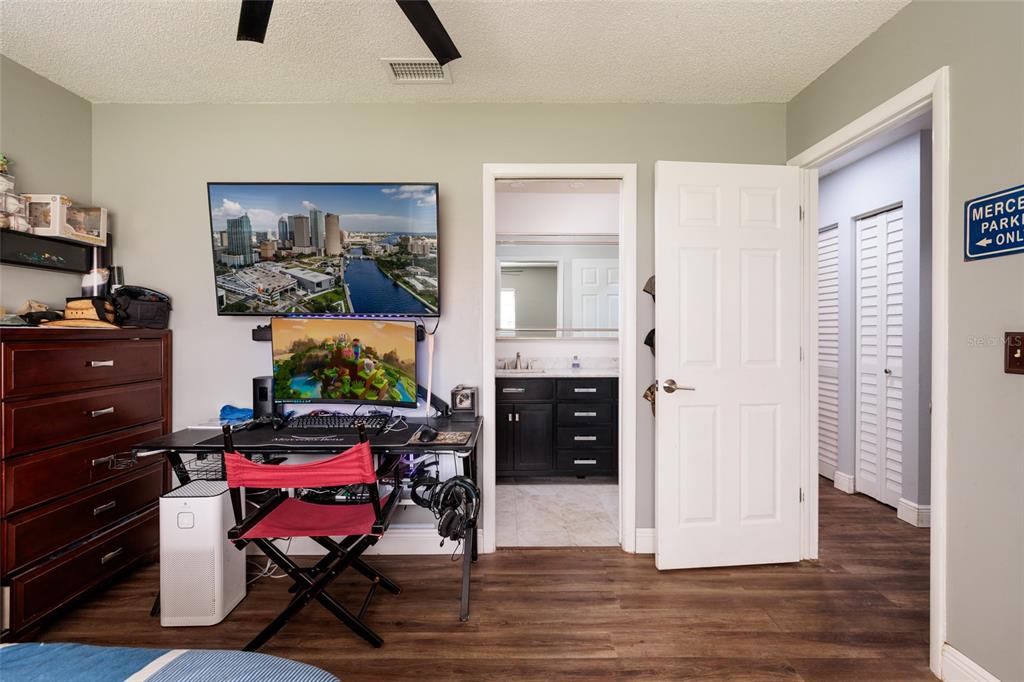 23208 Sierra Road Land O' Lakes, FL 34639 - Photo 23 of 69 Gallery Image 23