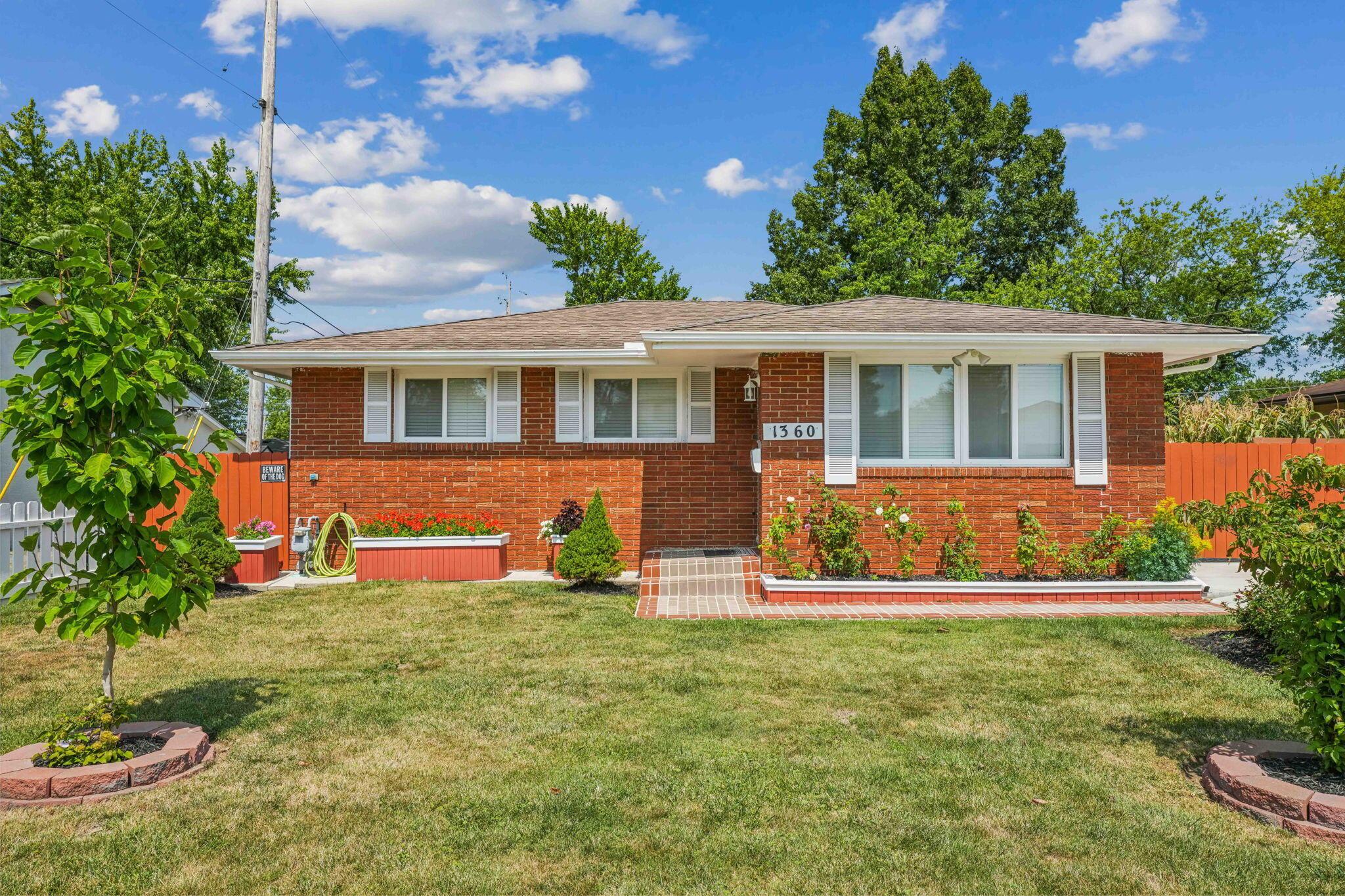 1360 Smith Road Columbus, OH 43207 - Photo 2 of 51 Front