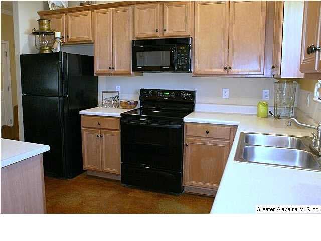 293 Nottingham Drive Calera, AL 35040 - Photo 11 of 30