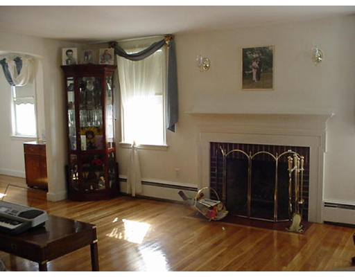 7 Stowecroft Road Arlington, MA 02474 - Photo 2 of 7 a view of a livingroom with furniture and closet
