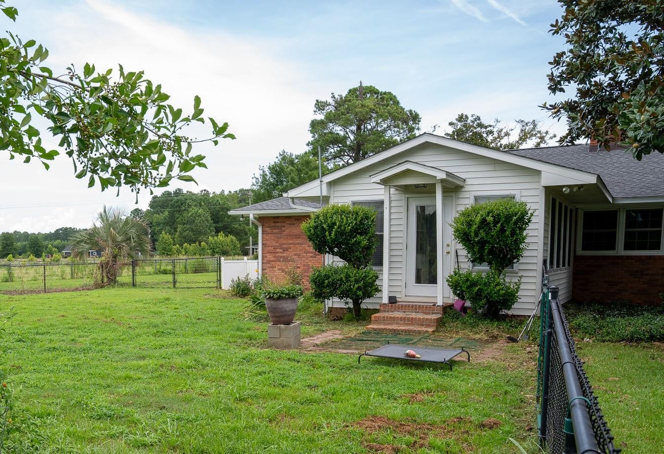 1165 Highway 9 Business Loris, SC 29569 - Photo 25 of 35