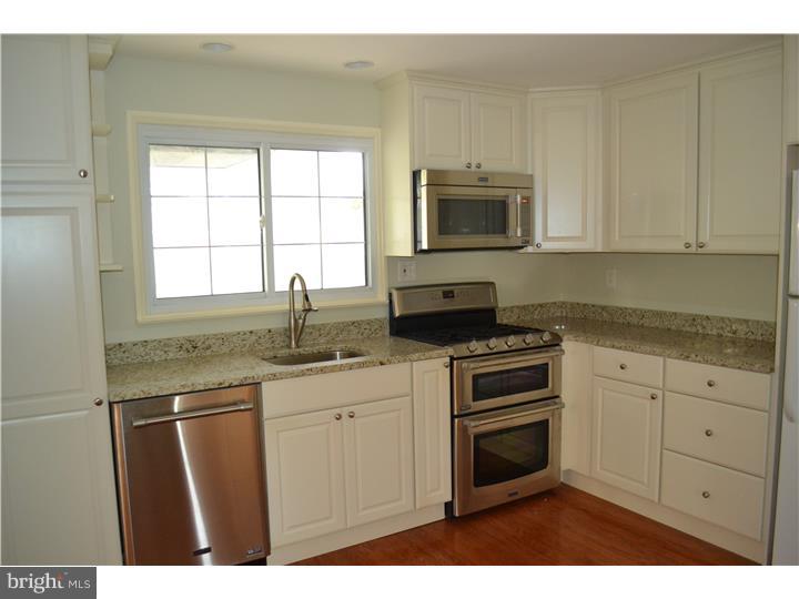 216 Grandview Road Media, PA 19063 - Photo 2 of 12